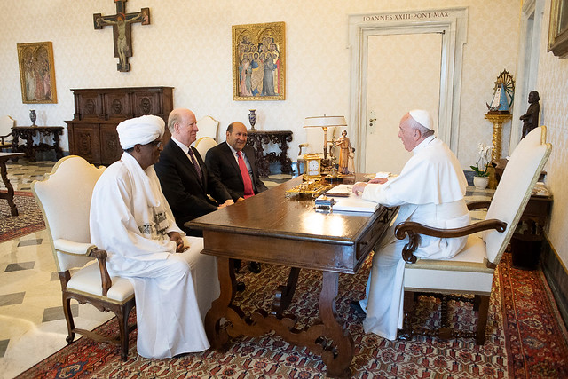 UPF Delegation Meets with Pope Francis at Vatican